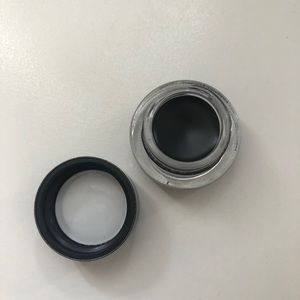 Bobbi Brown Gel Eyeliner